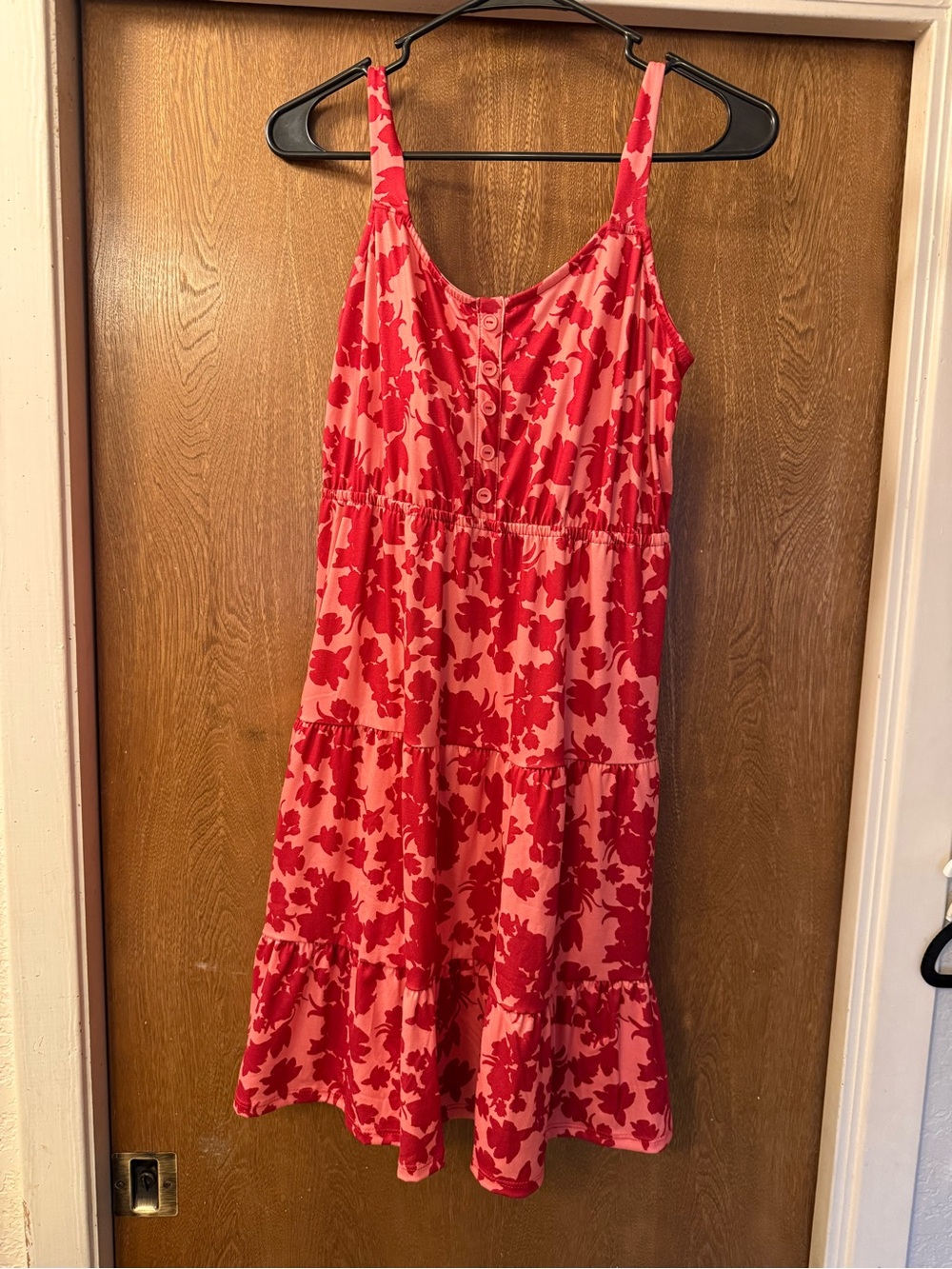**NWT** LuLaRoe Amanda Tiered Dress, pink with red floral print